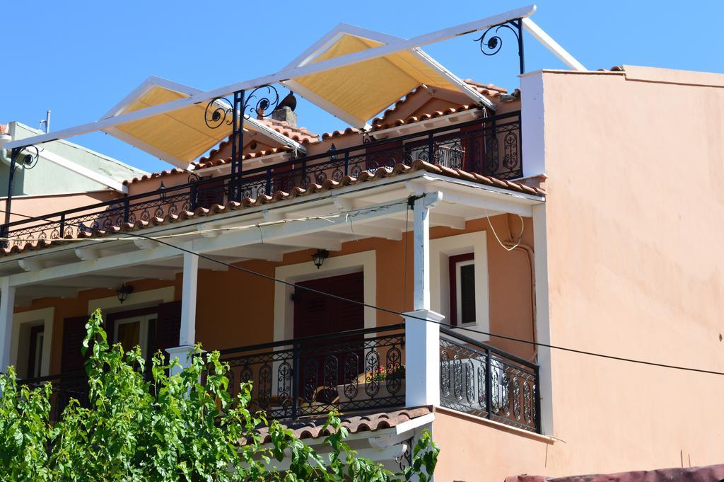 Vanessa Studios Poros  Exterior photo