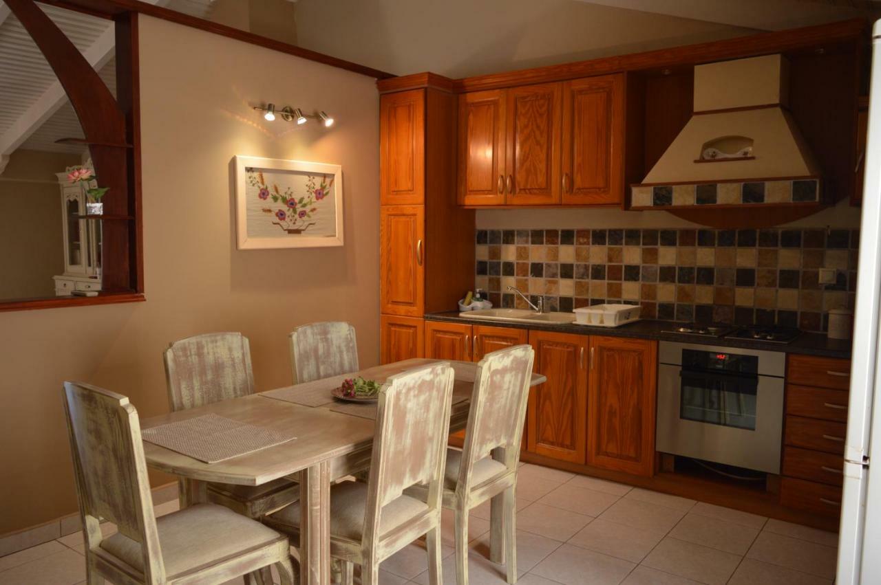 Vanessa Studios Poros  Exterior photo