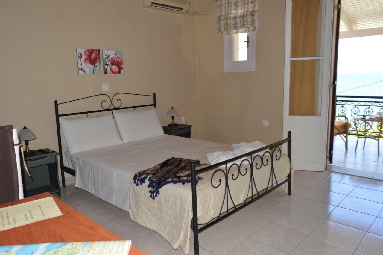 Vanessa Studios Poros  Exterior photo